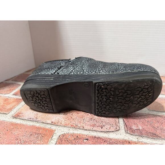 Dansko Pro XP Womens Leather Clogs 3912320202 MSRP $155 Size EU 39 US 9 - Picture 7 of 8